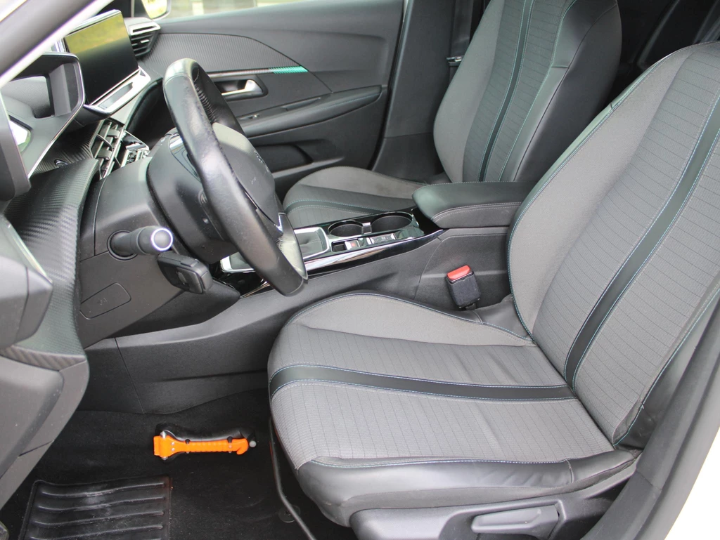 Peugeot 208 – foto 14