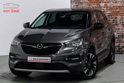 Opel Grandland 1.6 Turbo Plug-In Hybrid Business Elegance