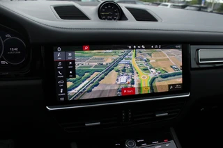 Porsche Cayenne – thumbnail 23