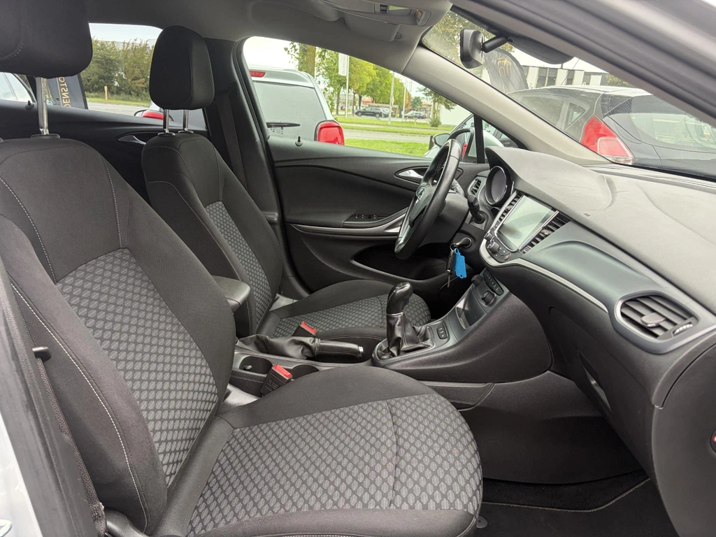 Opel Astra – foto 9