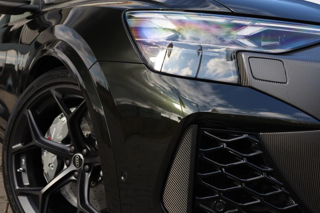 Audi RSQ8 – foto 17