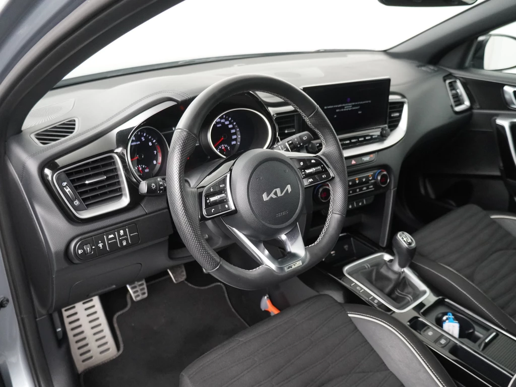 Kia XCeed – foto 17