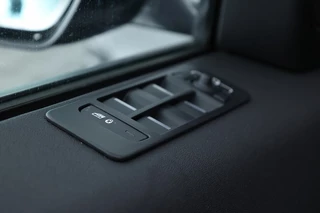 Land Rover Discovery Sport – thumbnail 9
