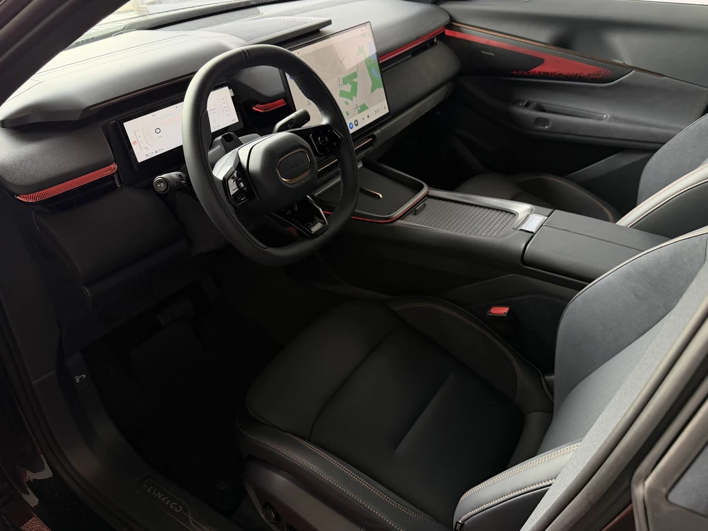 Lynk & Co 08 – foto 20