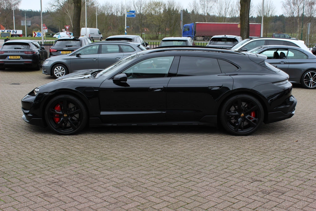 Porsche Taycan – foto 2