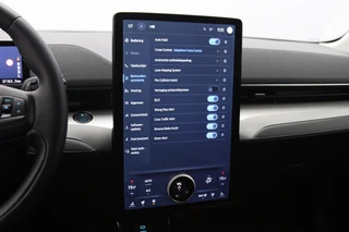 Ford Mustang Mach-E – thumbnail 27