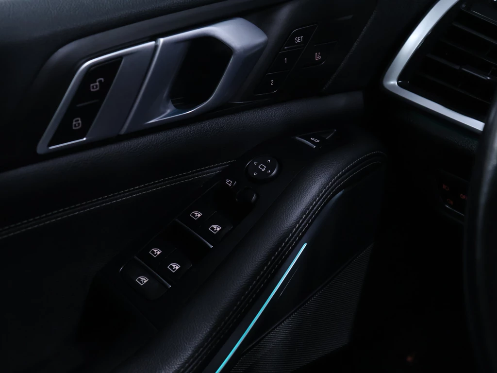 BMW X5 – foto 28