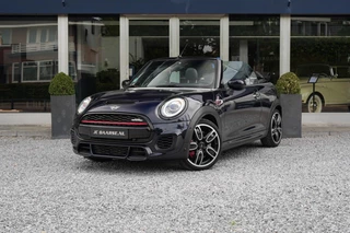 MINI Cabrio – thumbnail 1