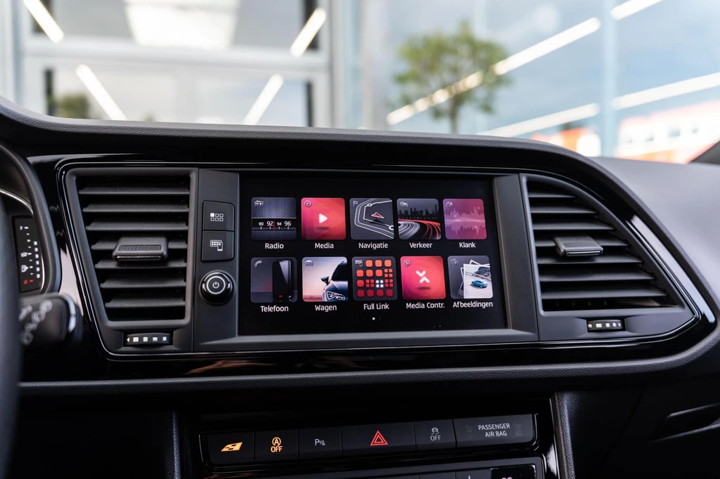 SEAT Leon – foto 41
