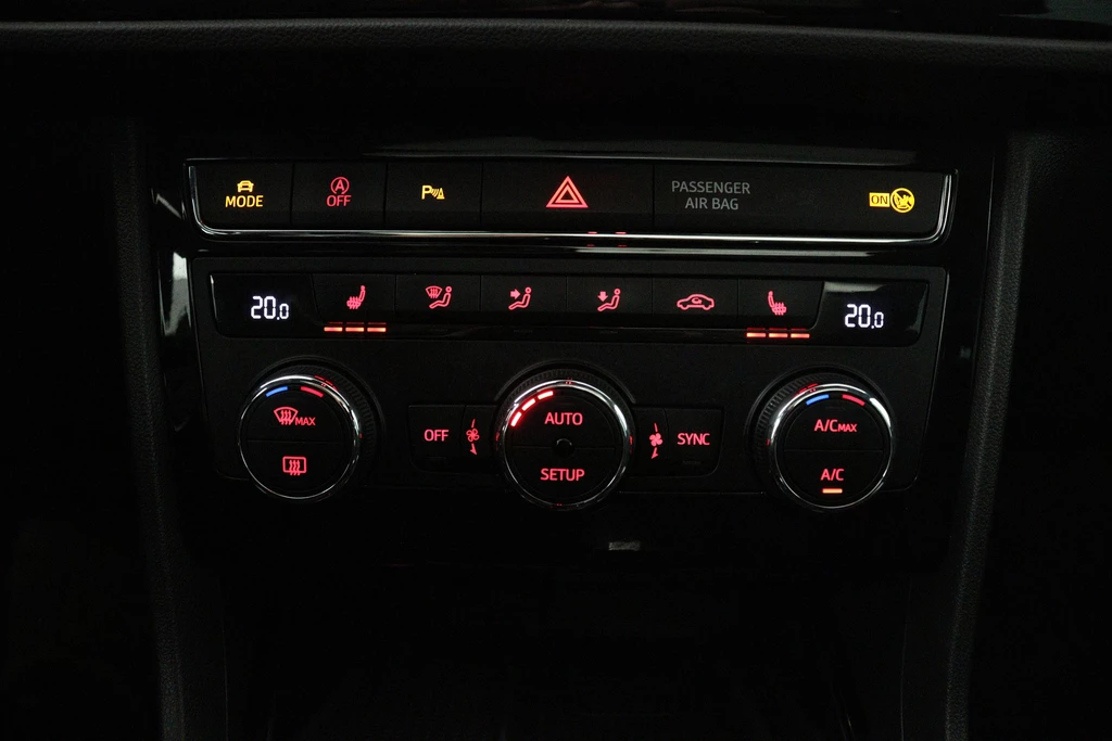 SEAT Leon – foto 15
