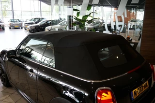 MINI Cooper Cabrio – thumbnail 4