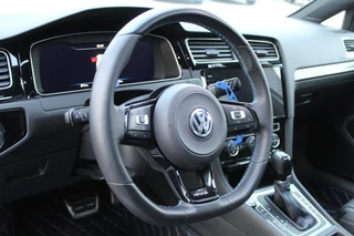 Volkswagen Golf – thumbnail 33