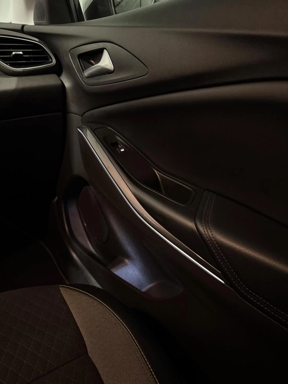 Opel Grandland X – foto 21