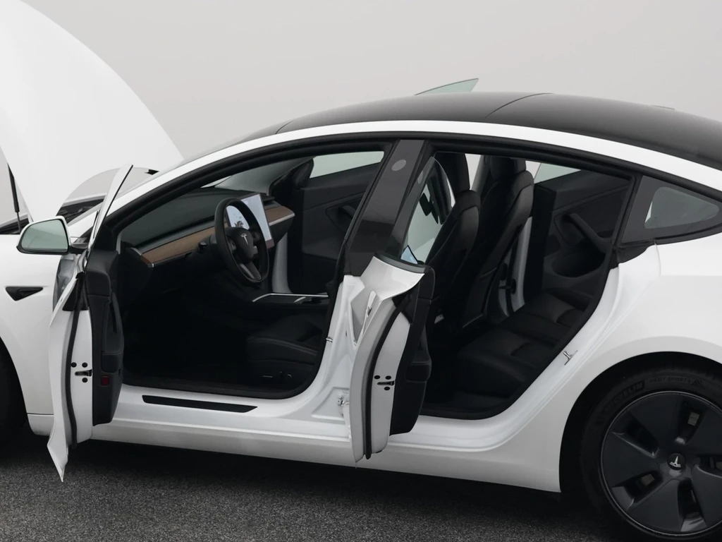 Tesla Model 3 – foto 36