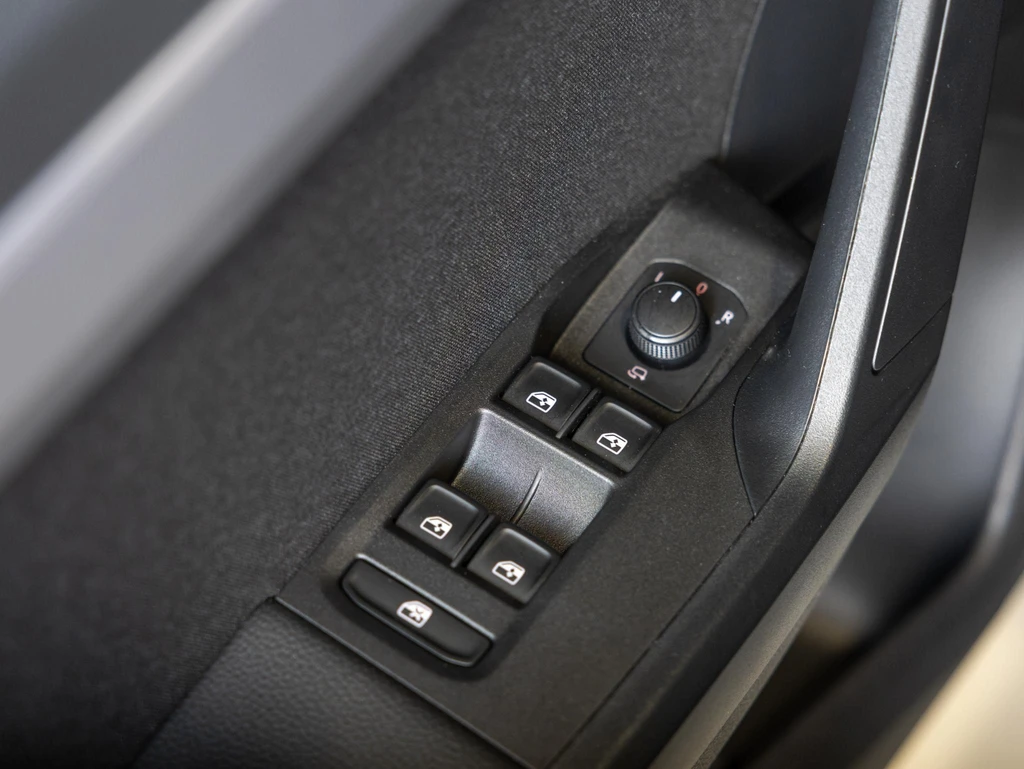SEAT Arona – foto 17