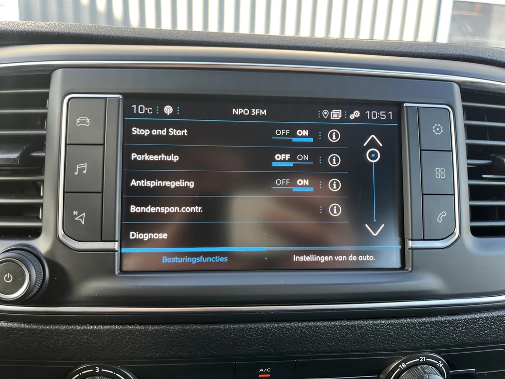 Peugeot Traveller – foto 32