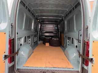 Renault Master – thumbnail 11