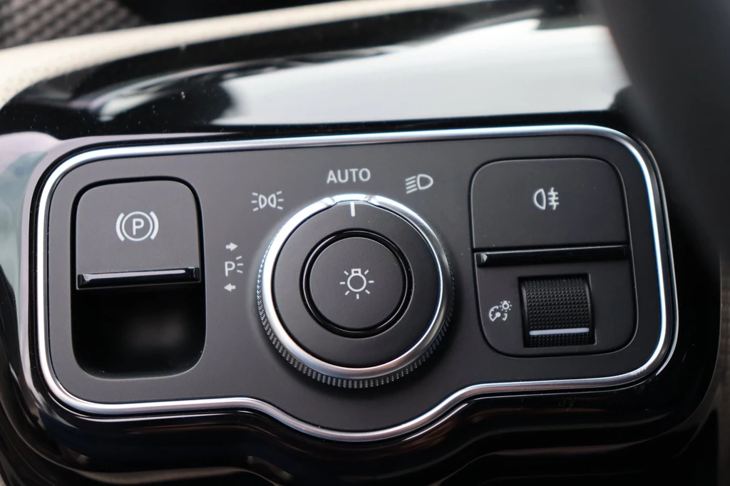 Mercedes-Benz CLA – foto 33