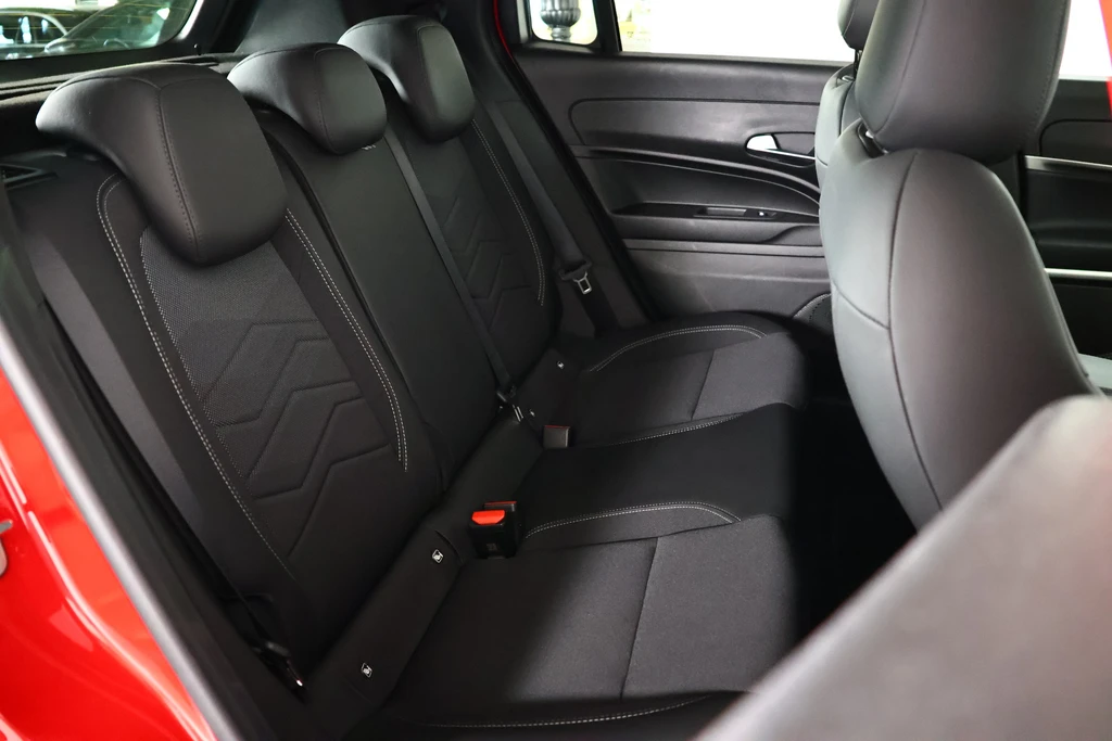 Jeep Avenger – foto 14