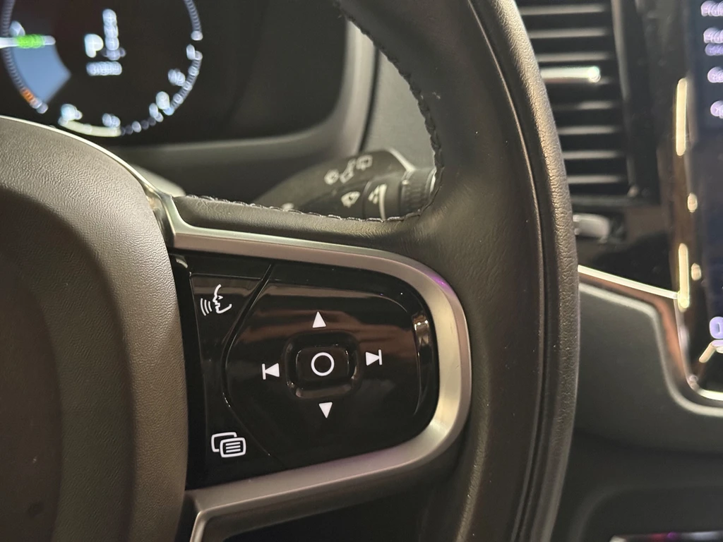 Volvo XC90 – foto 32