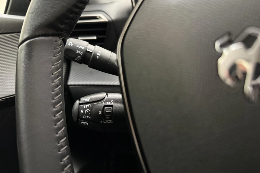 Peugeot 208 – foto 25