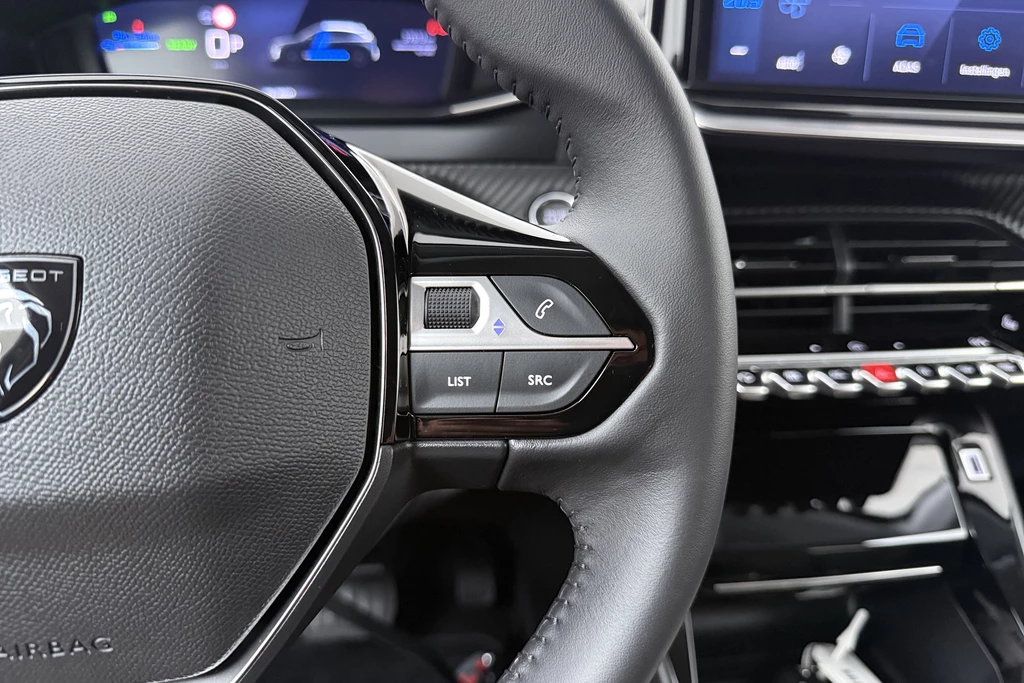 Peugeot e-208 – foto 19
