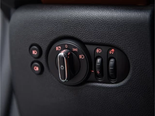 MINI Cooper Cabrio – thumbnail 32