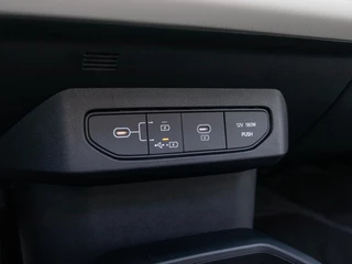 Kia EV4 – thumbnail 21