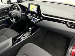 Toyota C-HR – thumbnail 9