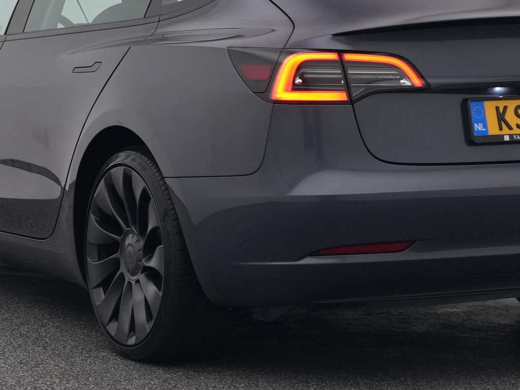 Tesla Model 3 – foto 29