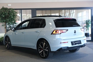 Volkswagen Golf – thumbnail 3