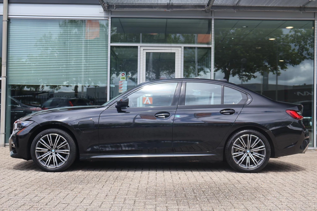 BMW 3 Serie – foto 3
