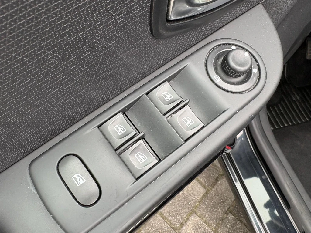 Renault Clio – foto 26