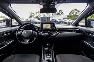 Toyota C-HR – thumbnail 29