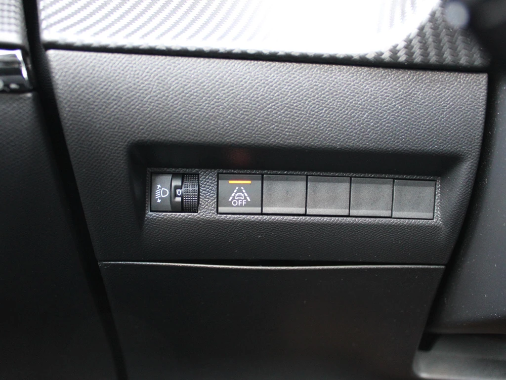Peugeot 208 – foto 24