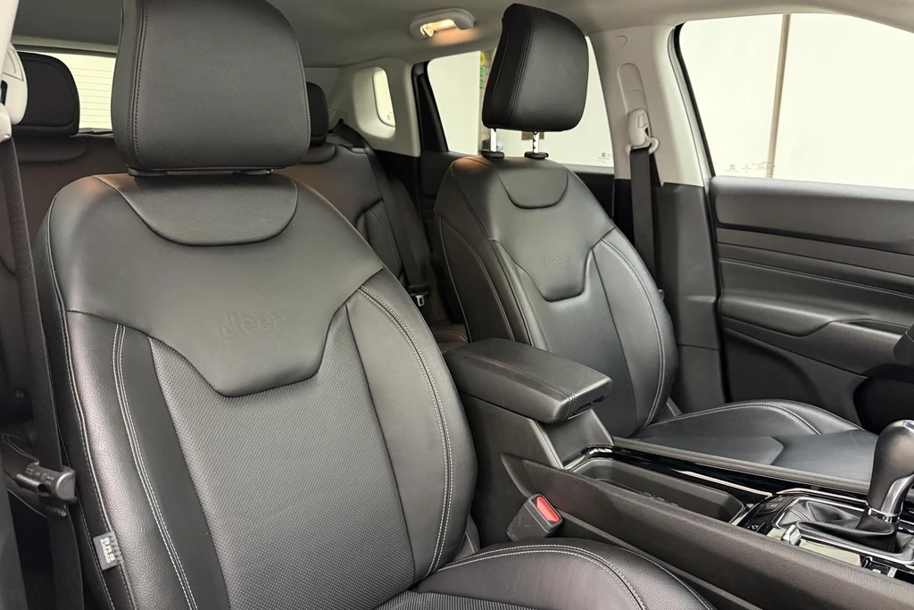 Jeep Compass – foto 13