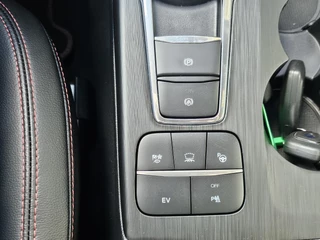Ford Kuga – thumbnail 31