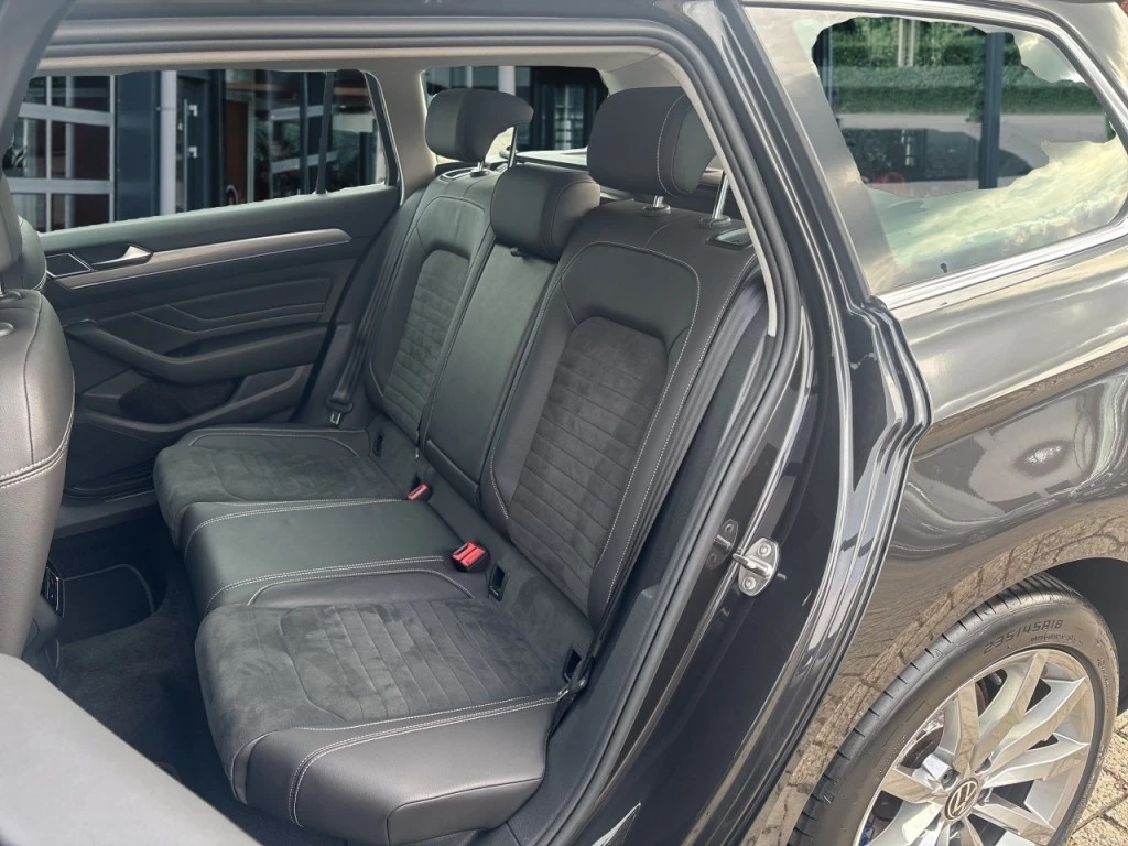 Volkswagen Passat – foto 12