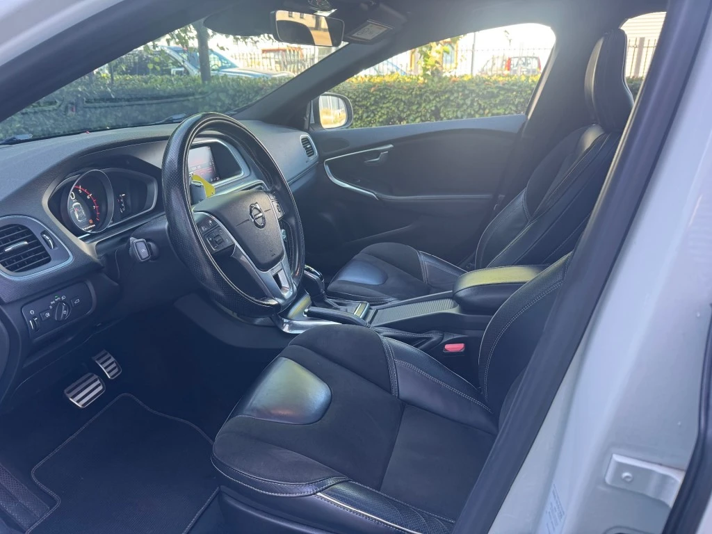 Volvo V40 – foto 16