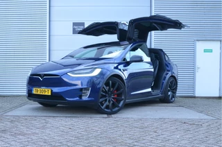 Tesla Model X – thumbnail 2