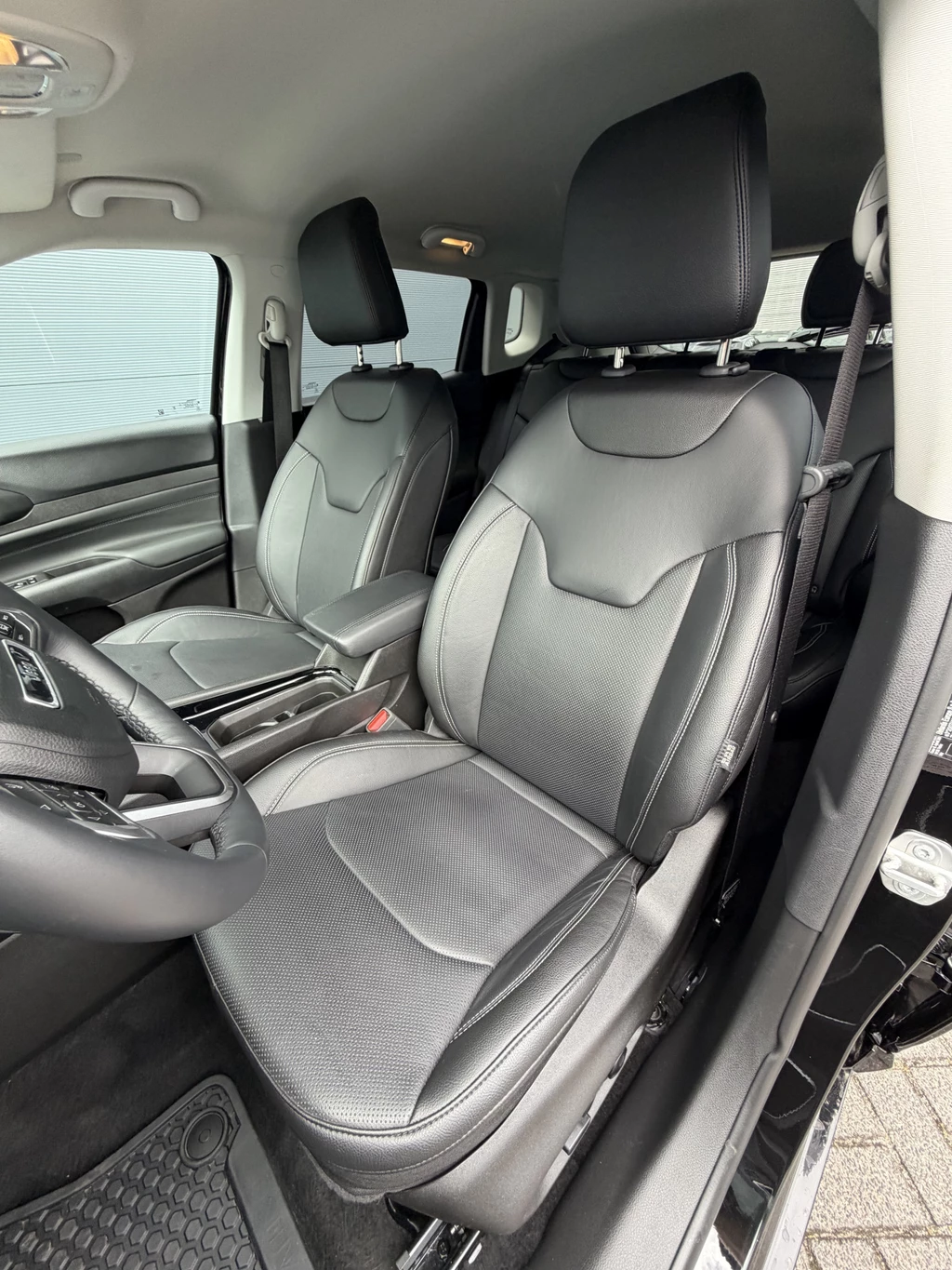 Jeep Compass – foto 14
