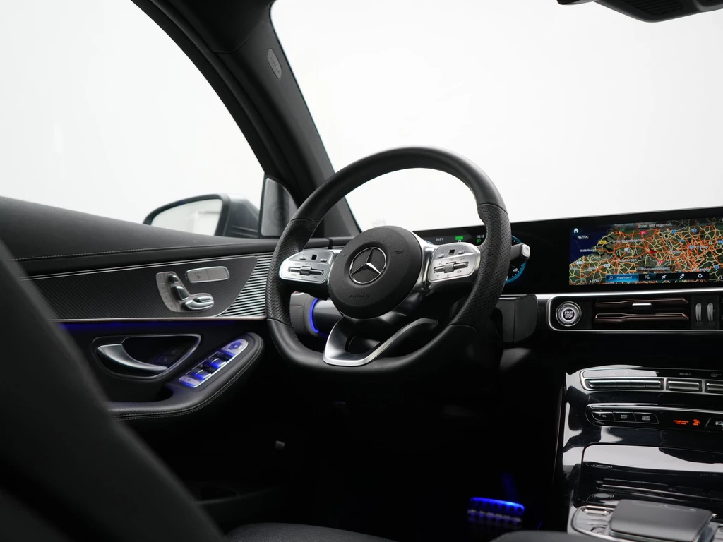 Mercedes-Benz EQC – foto 33