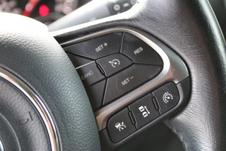 Jeep Renegade – thumbnail 13