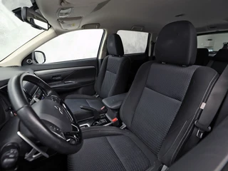 Mitsubishi Outlander Sport – thumbnail 16
