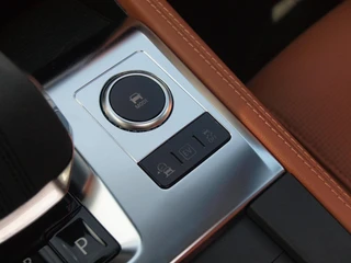 Jaguar F-PACE – thumbnail 30
