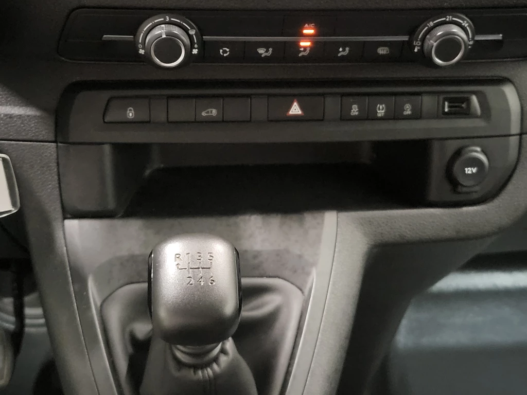 Opel Vivaro – foto 15