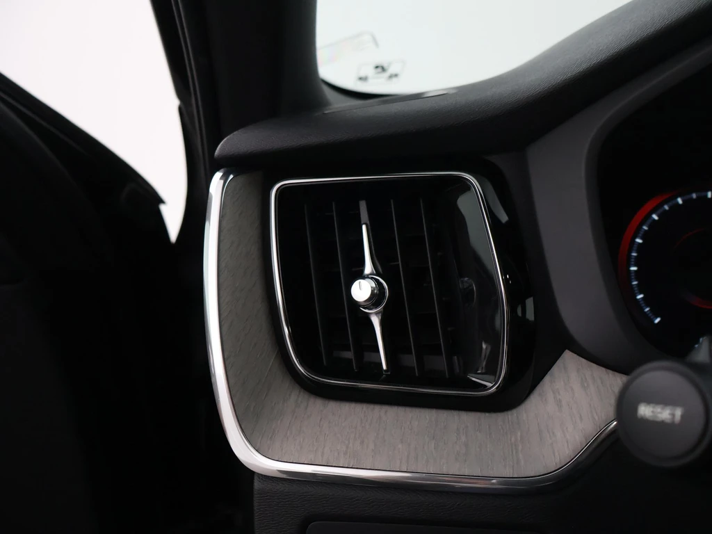 Volvo XC60 – foto 71