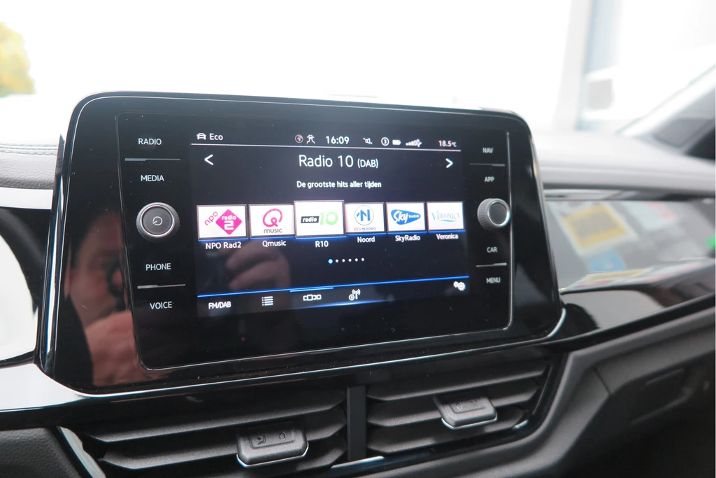 Volkswagen T-Roc – foto 58