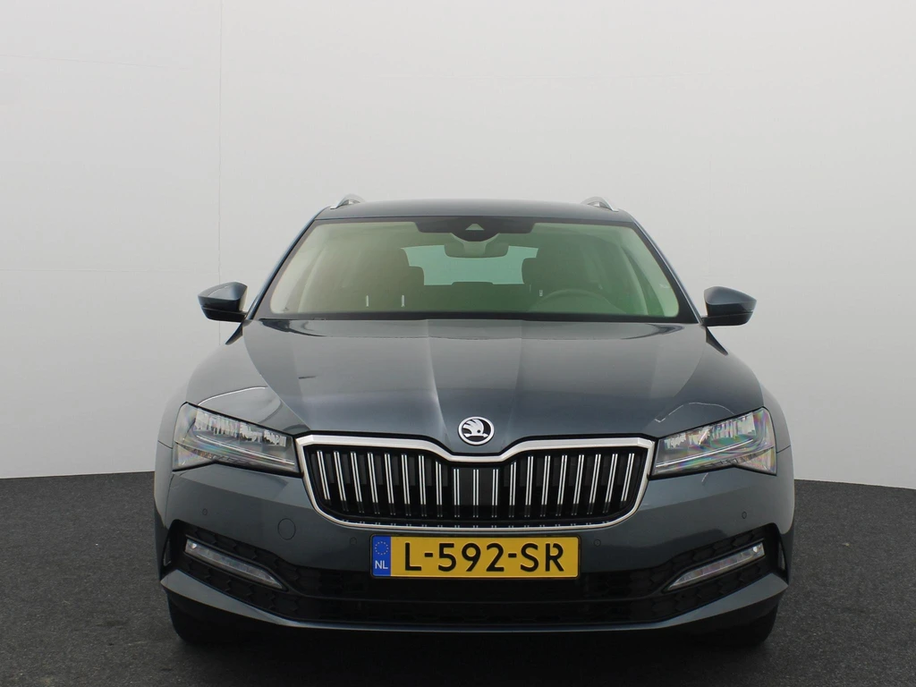 Škoda Superb – foto 10