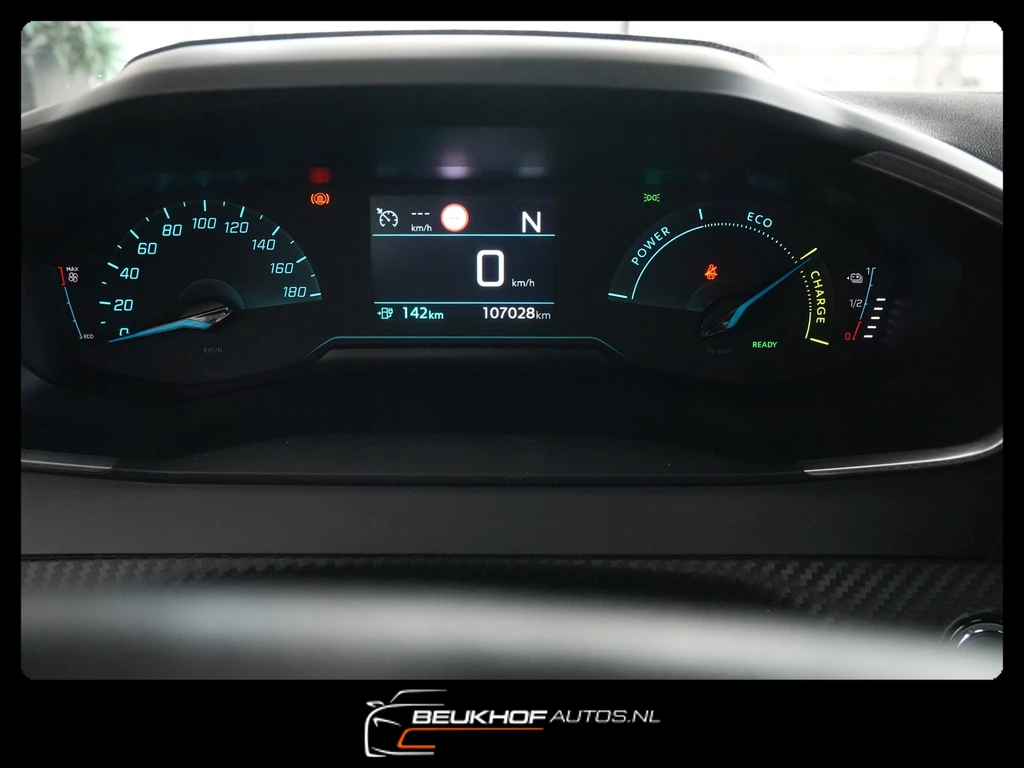 Peugeot e-208 – foto 26